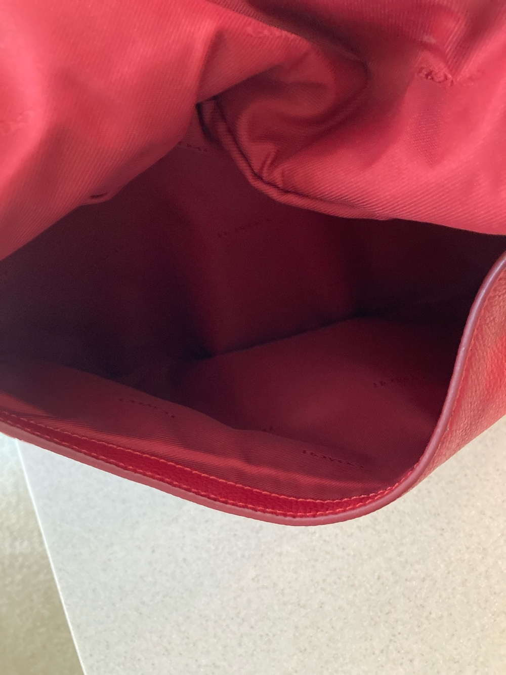 Coach Pebbled Red Leather Turn-Lock Closure Bag - Picture 11 of 15